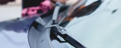 Guía para limpiar las escobillas del coche
