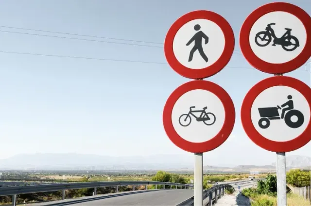 Estas son las nuevas señales de tráfico